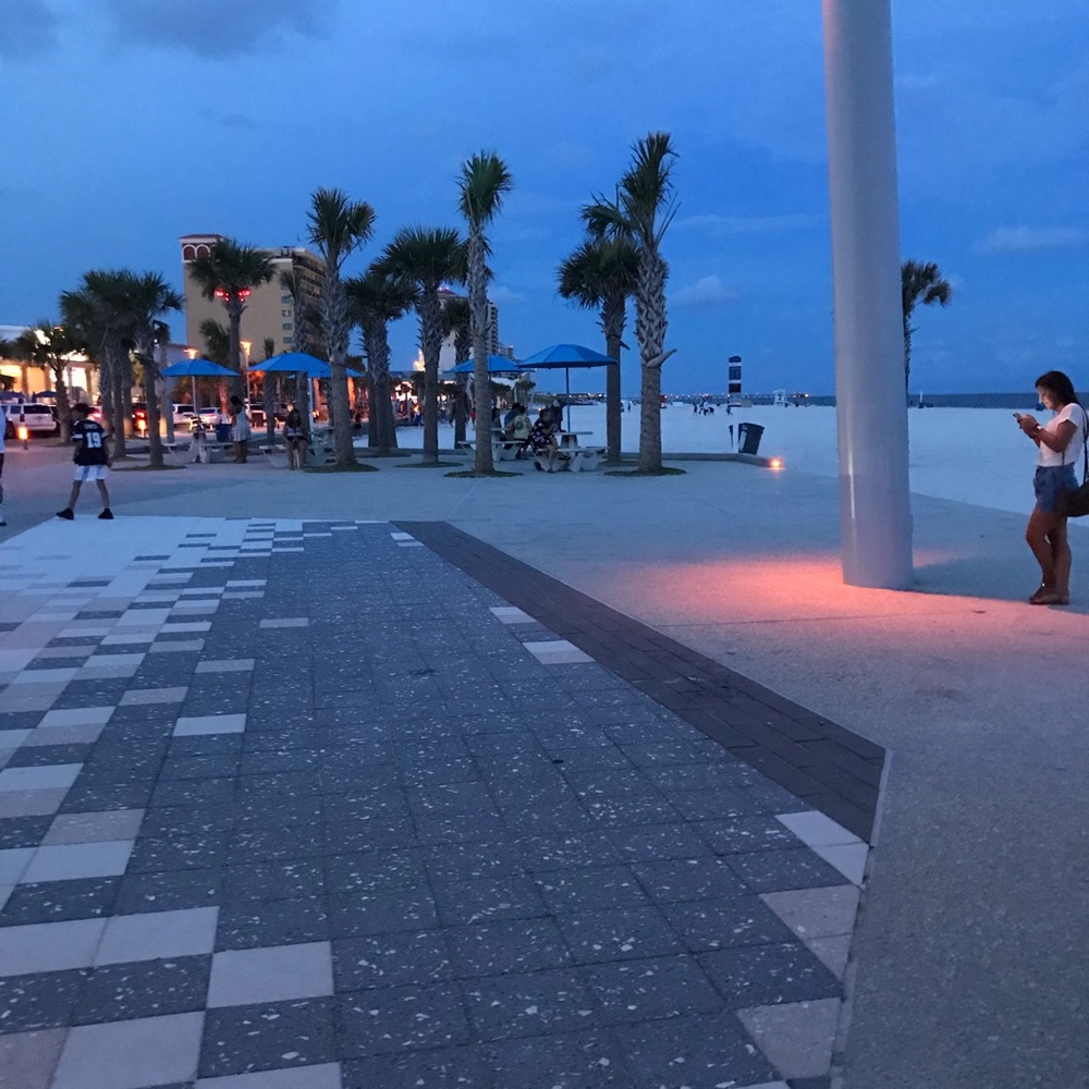 Meet your Posher, Jaqueline